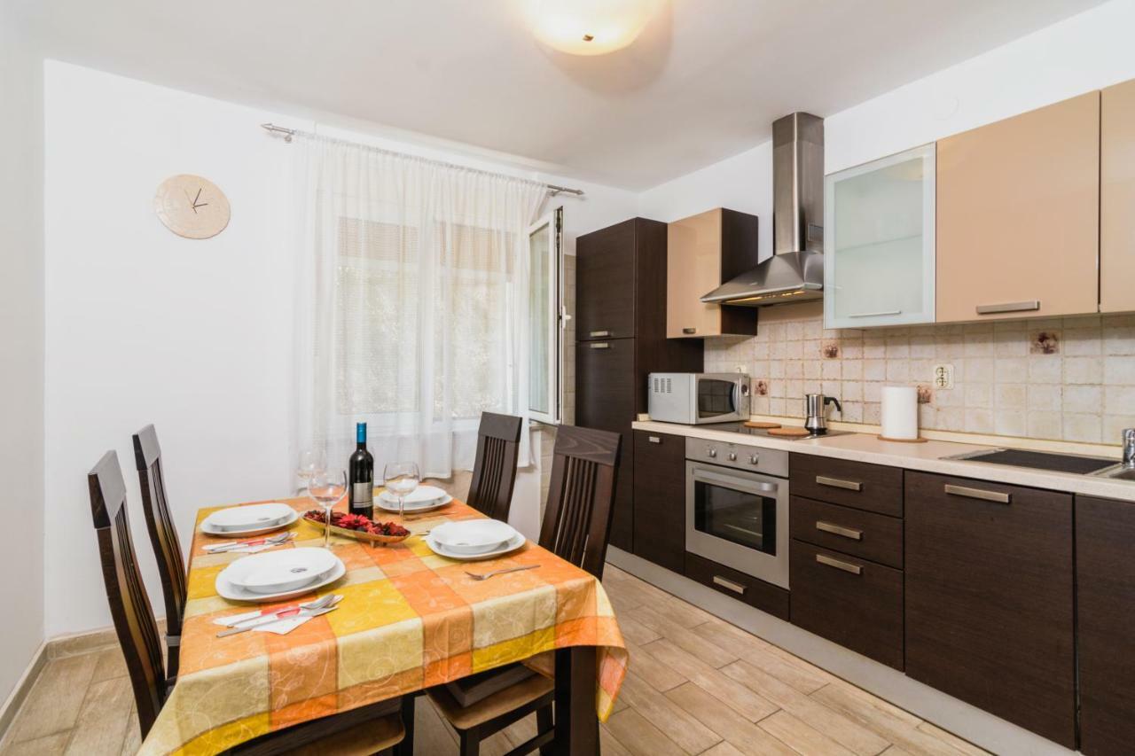 Apartman Fani Rijeka Buitenkant foto